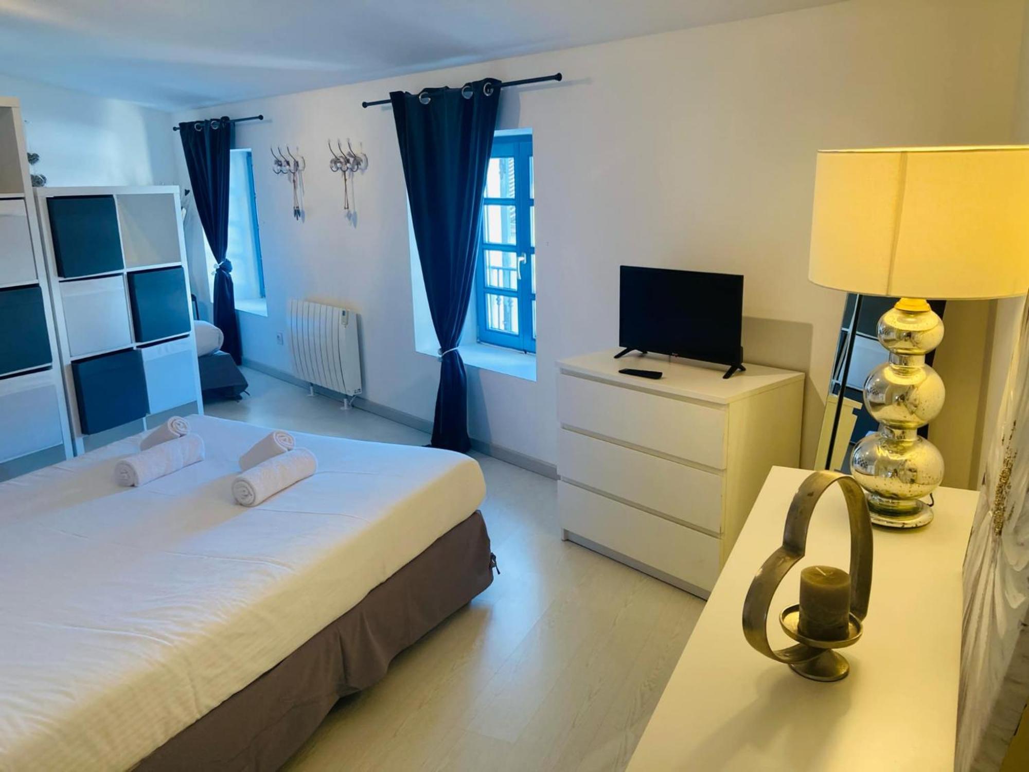 C'Est Une Maison Bleue 카르카손 외부 사진